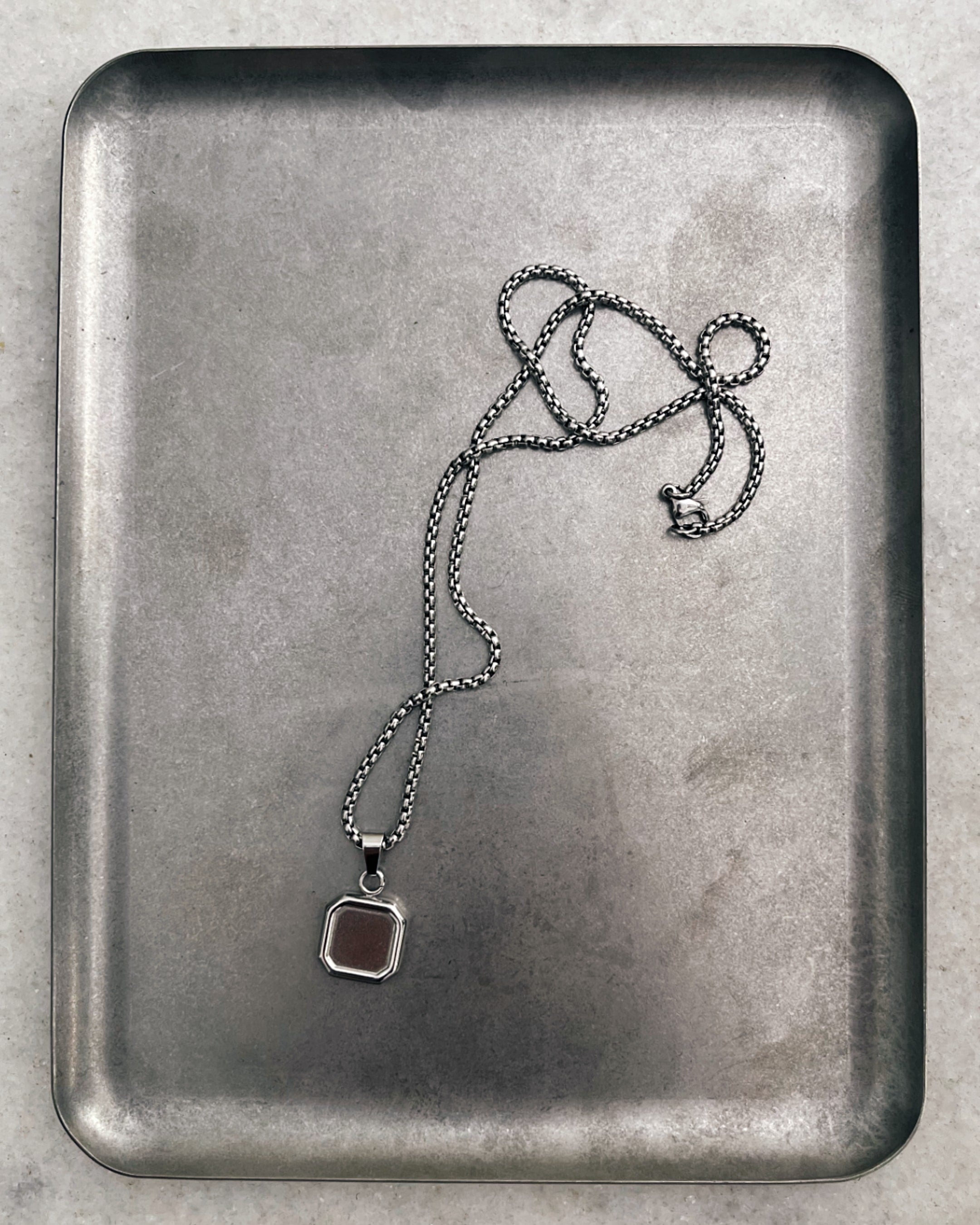GEM NECKLACE
