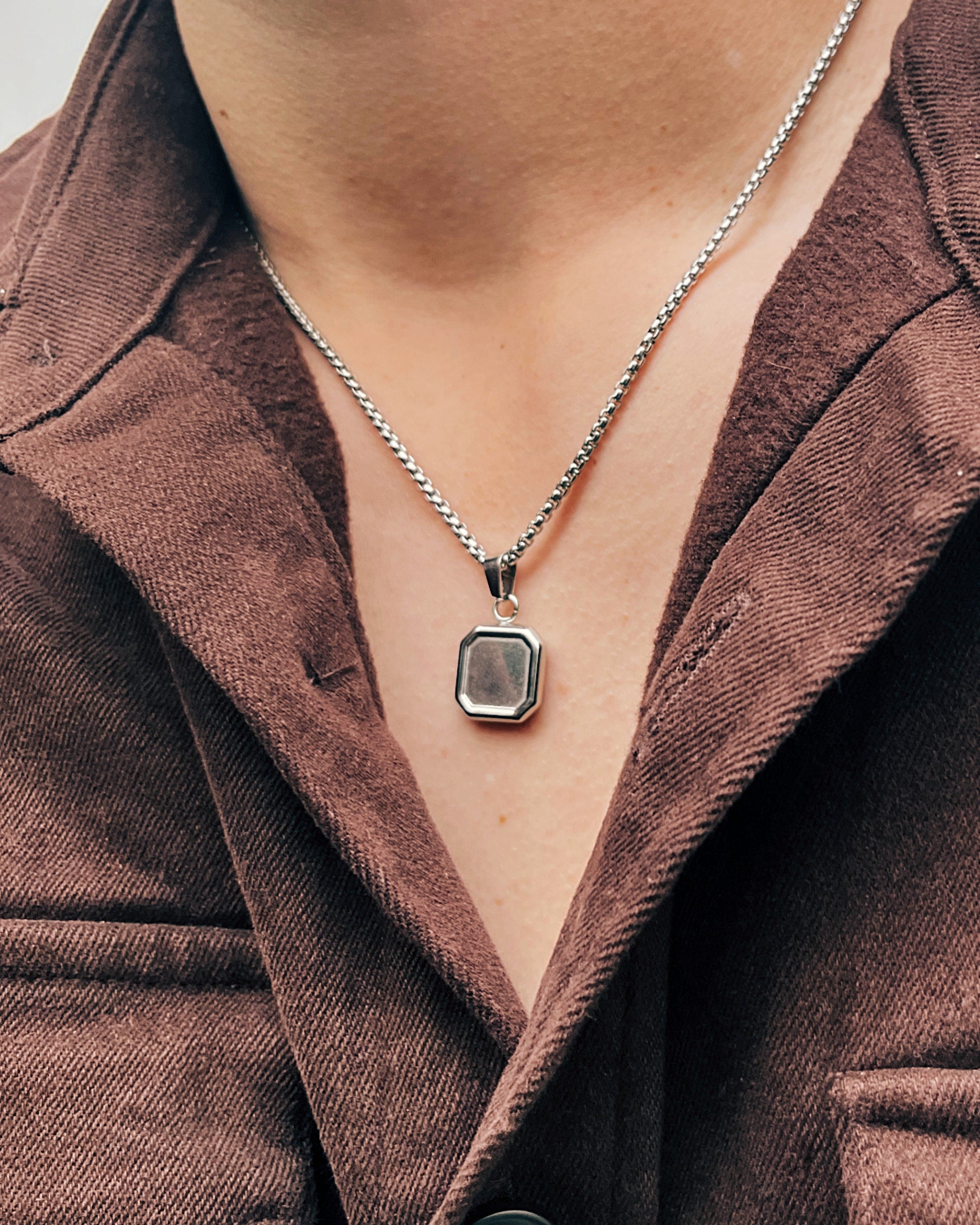 GEM NECKLACE