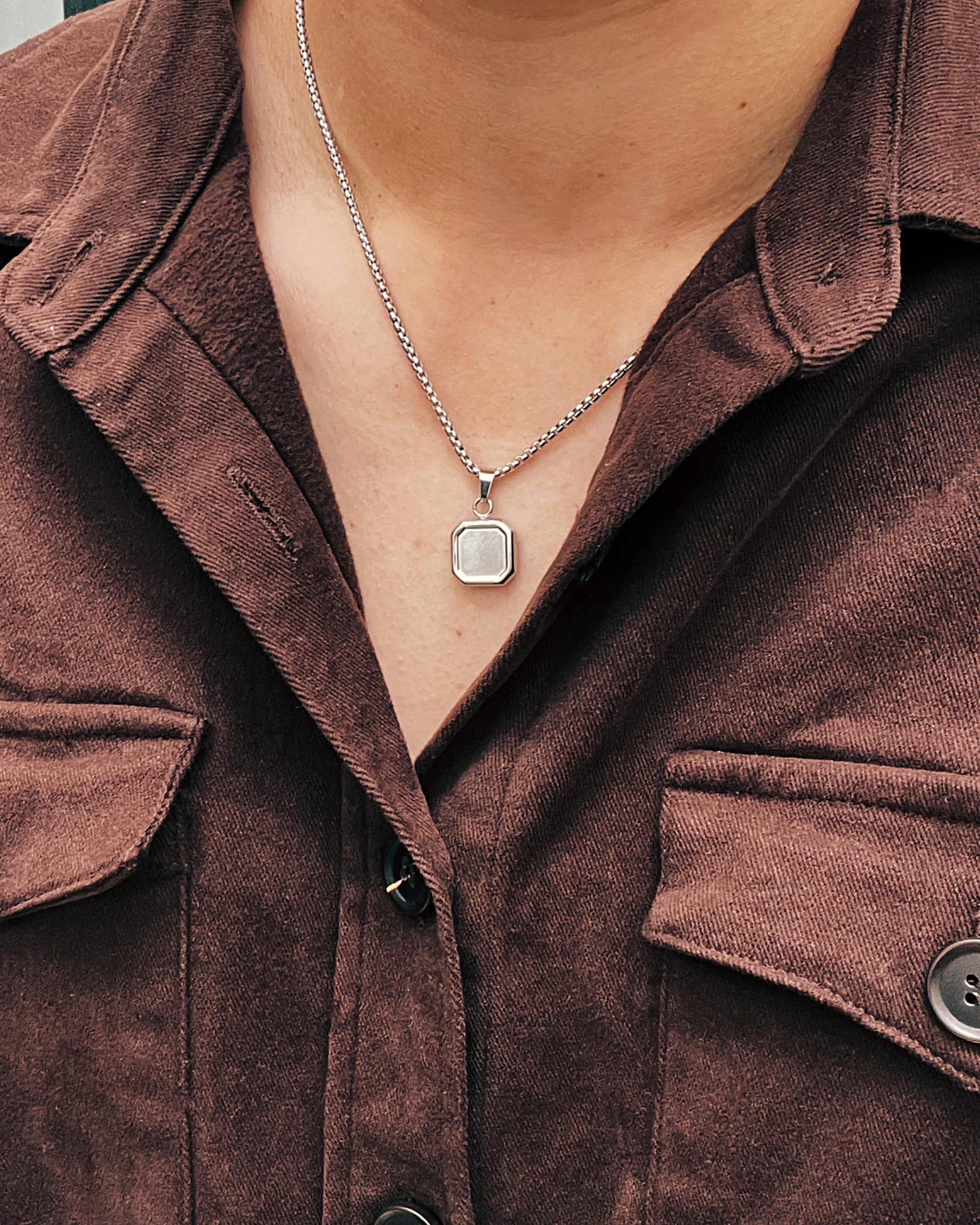 GEM NECKLACE