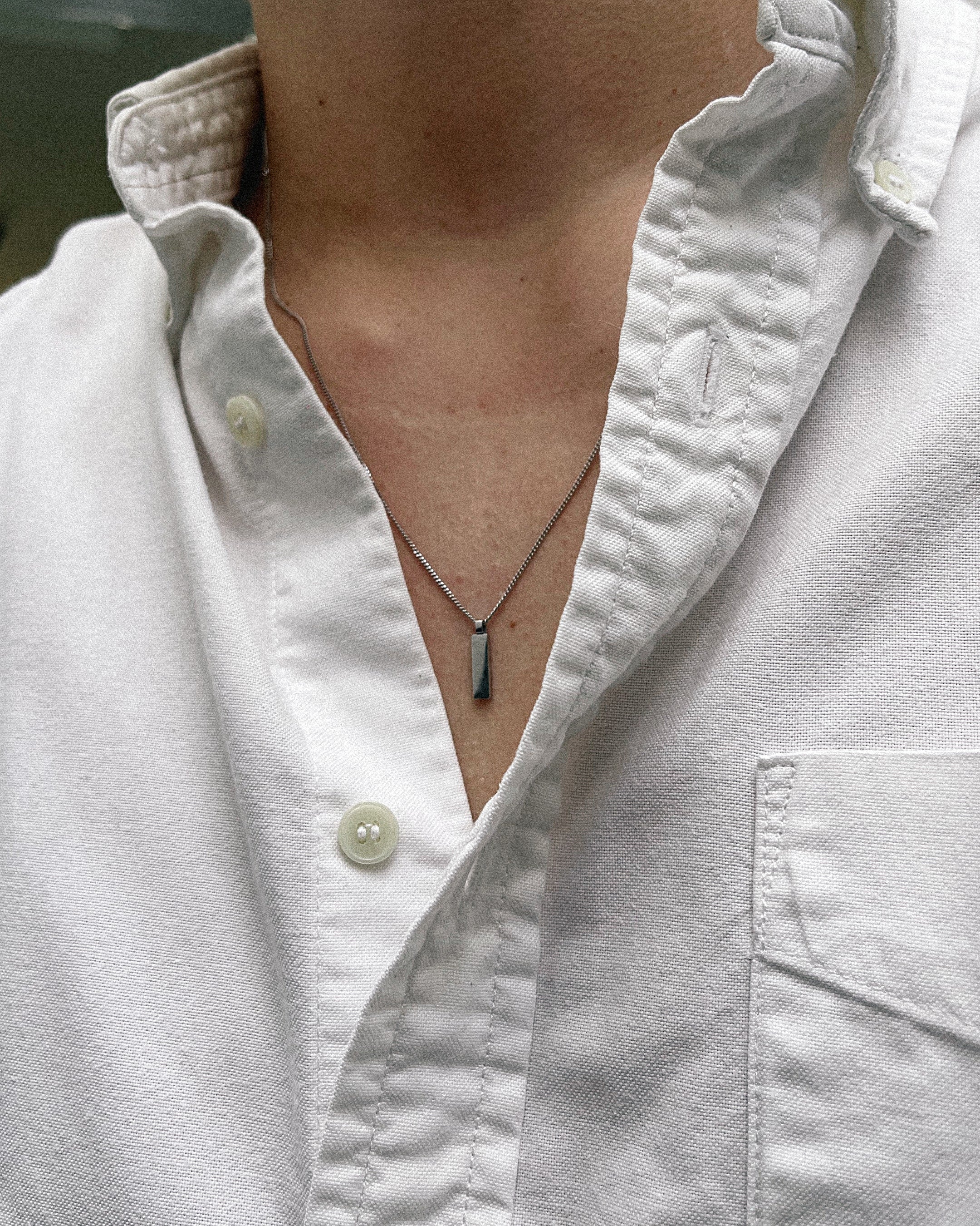 INSIGNIA NECKLACE