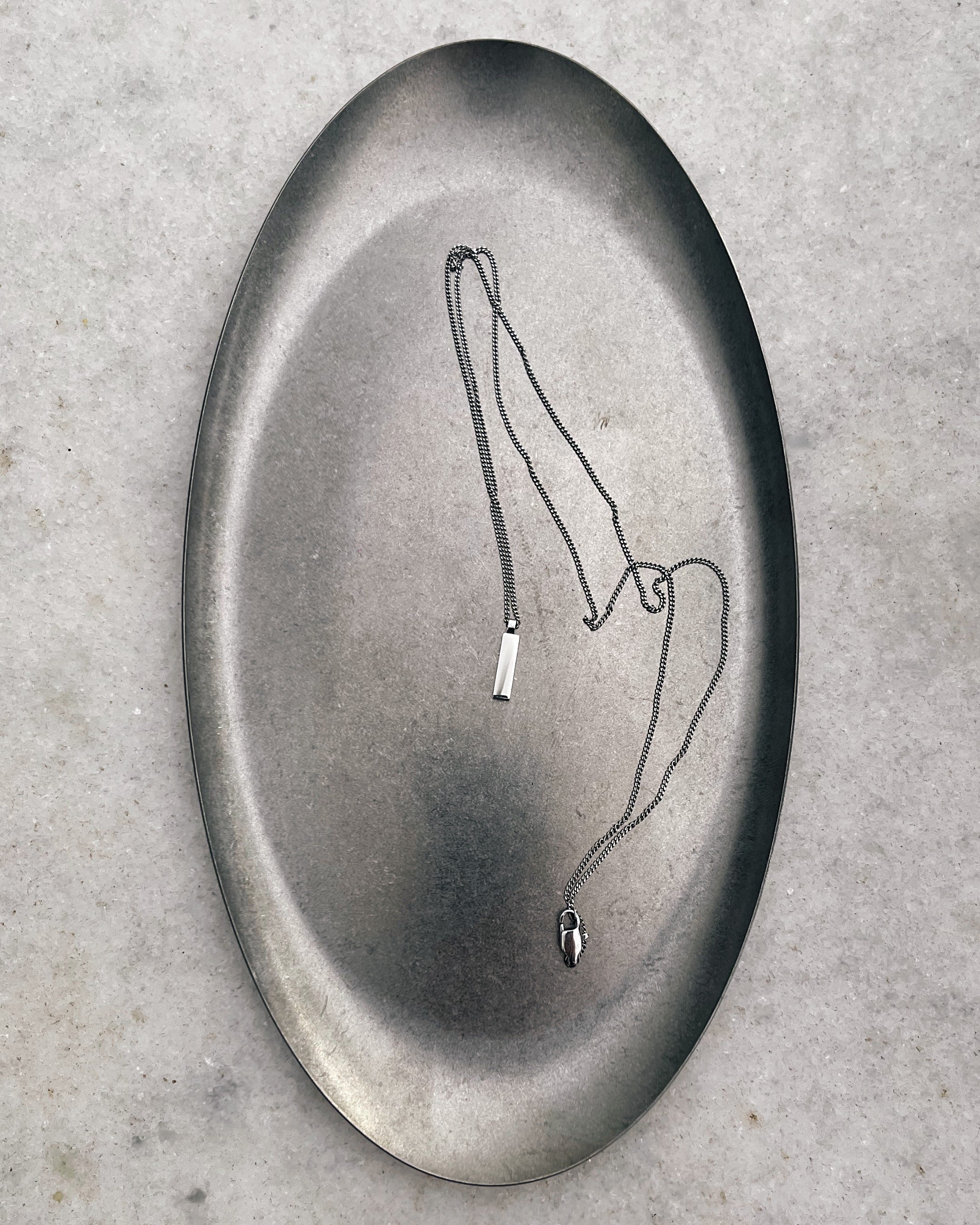 INSIGNIA NECKLACE