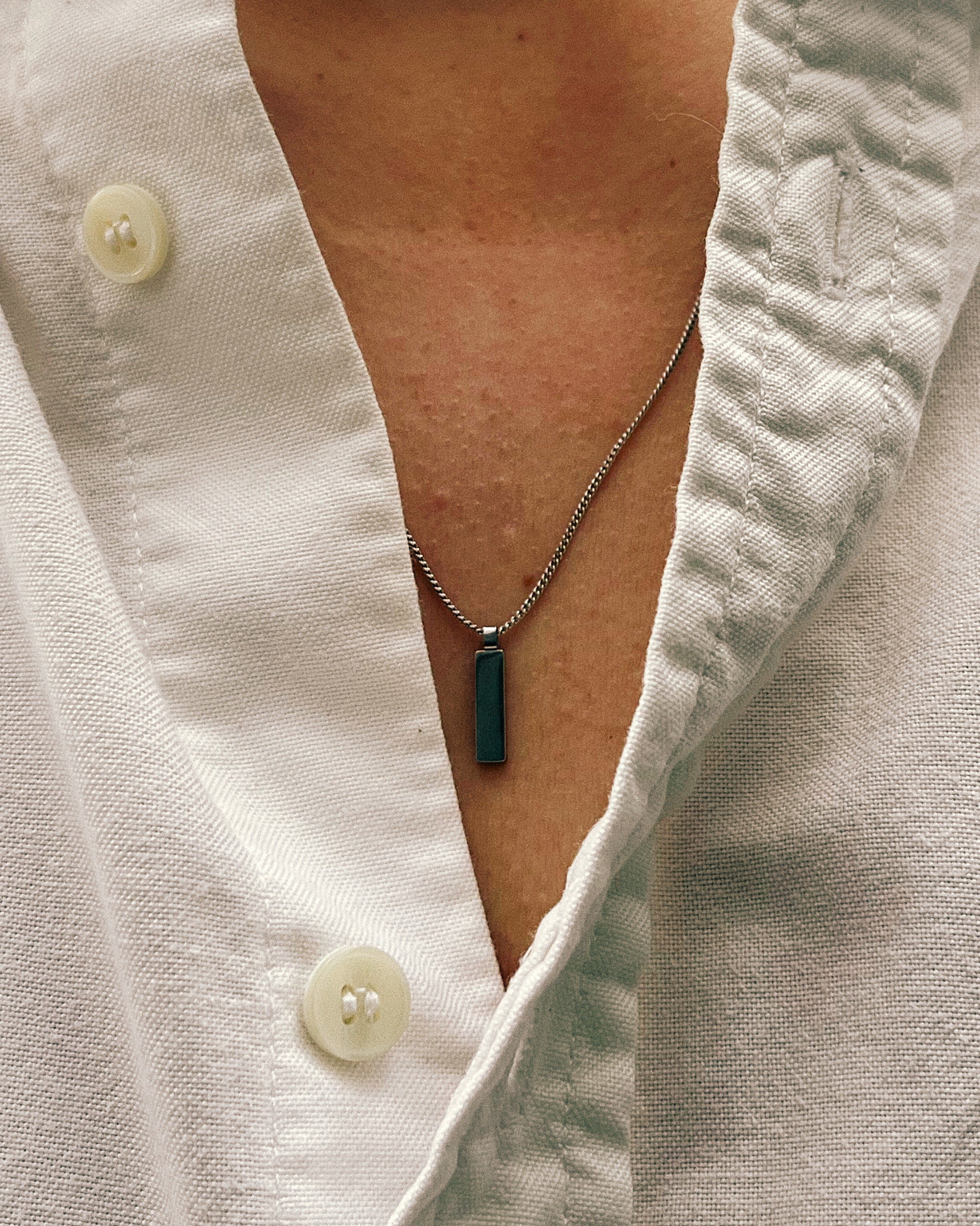 INSIGNIA NECKLACE