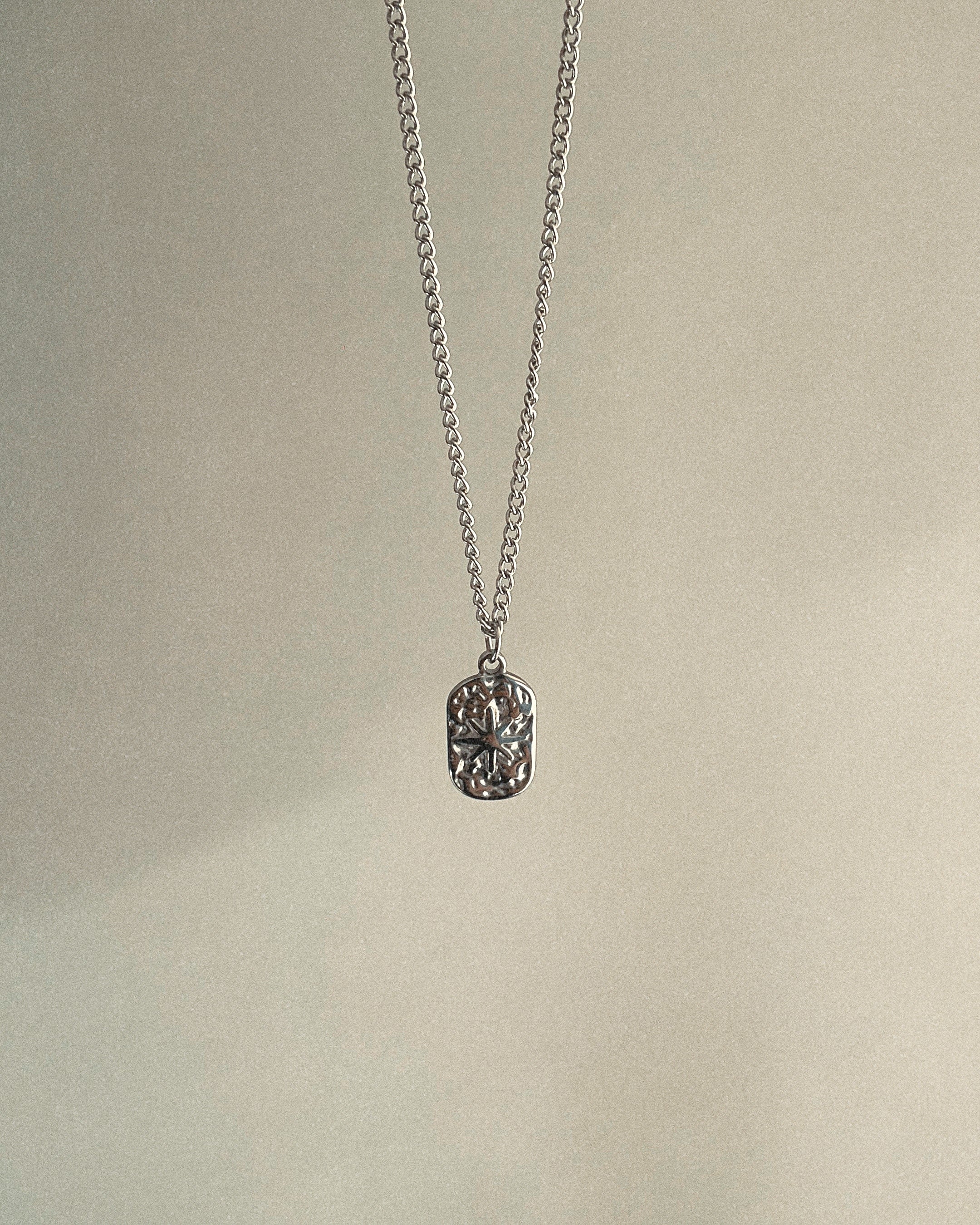 LUMINA NECKLACE