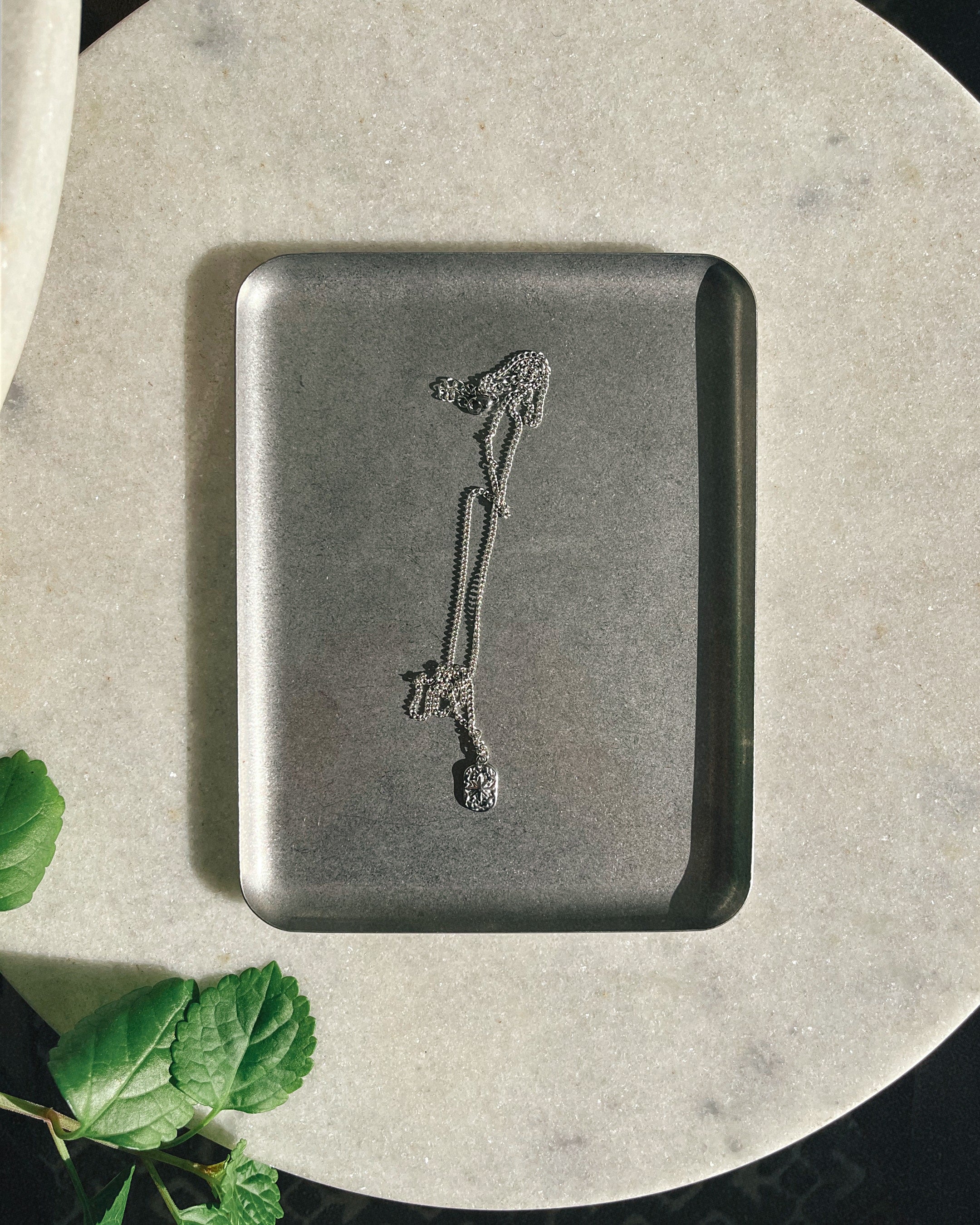 LUMINA NECKLACE